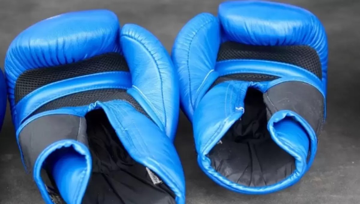 WBC принял официальное решение по бою казахстанского боксера за титул чемпиона мира