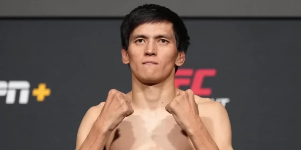 Азат Максум проведет третий бой в UFC