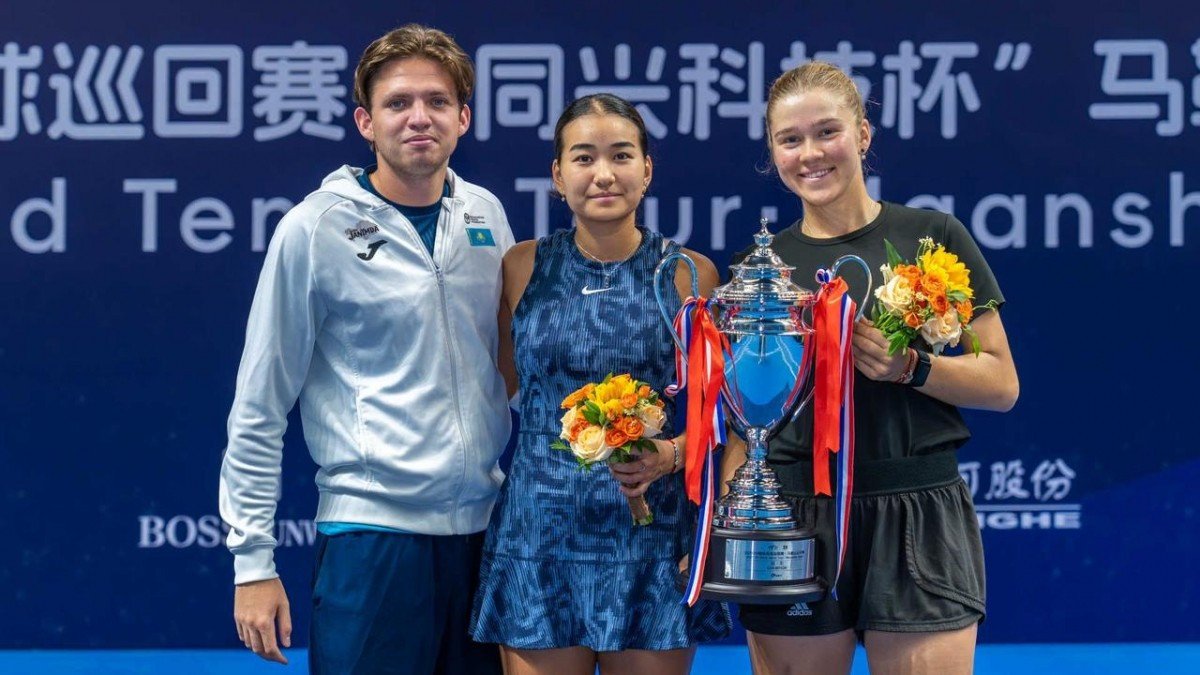 Казахстанка выиграла теннисный турнир в Китае
