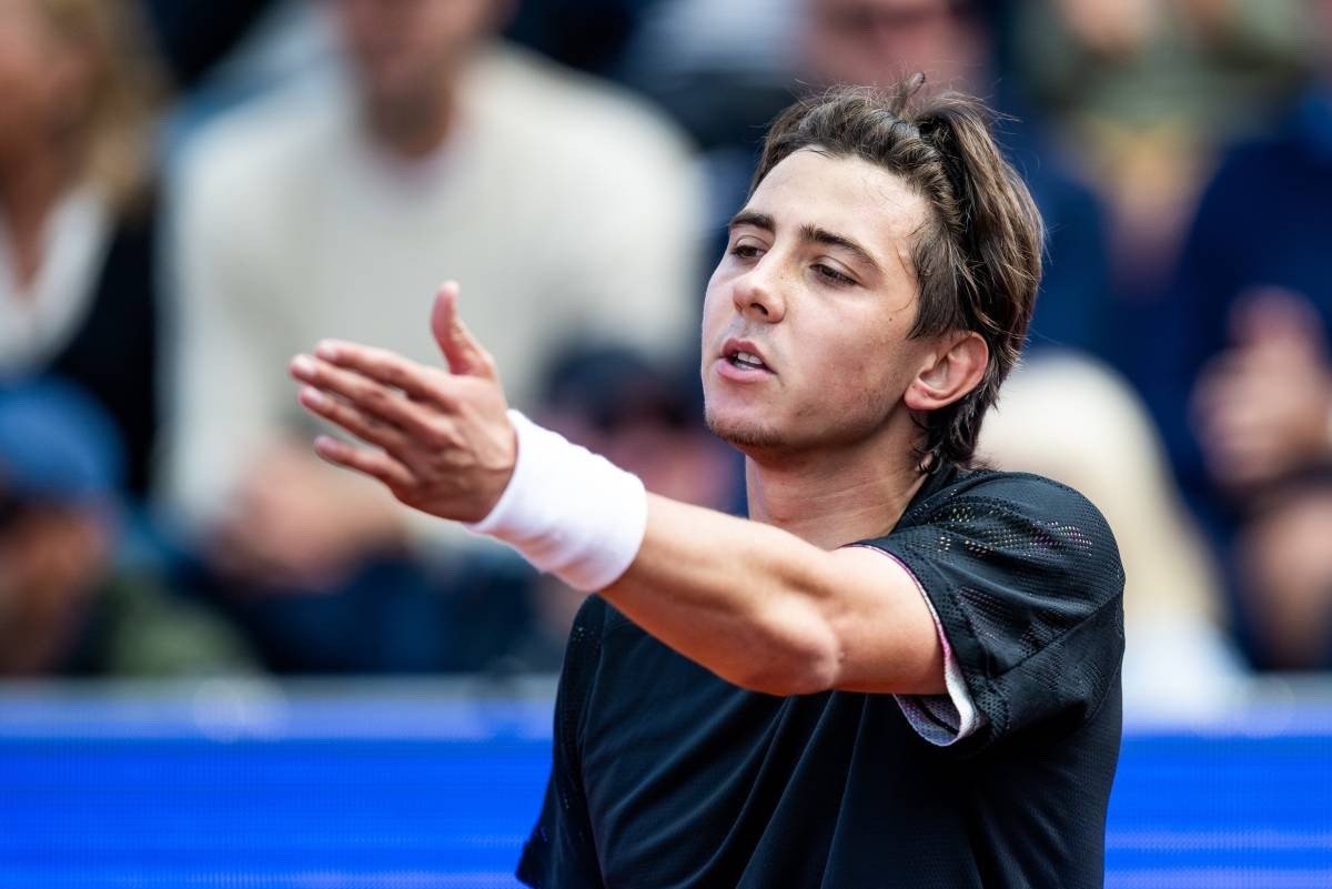 Александр Шевченко с победы стартовал на турнире ATP 250