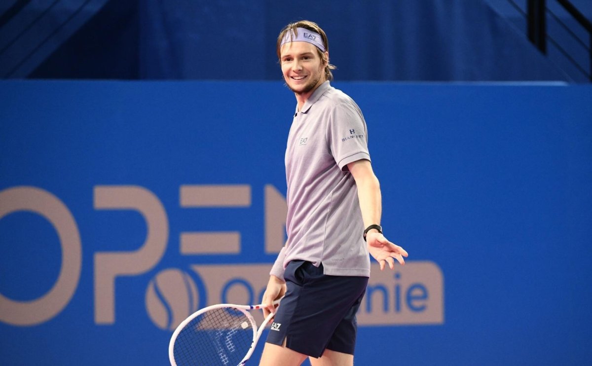 Александр Бублик вышел в 1/4 финала турнира ATP 250 в Швейцарии