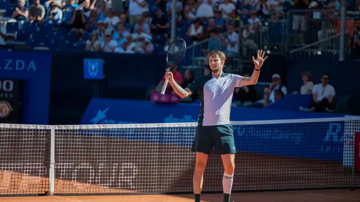 Александр Бублик уверенно вышел в финал турнира ATP 250