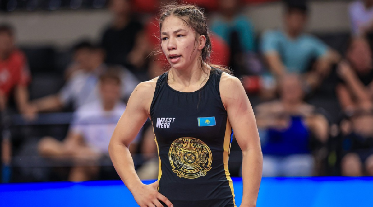Казахстана взяла "золото" чемпионата мира по женской борьбе