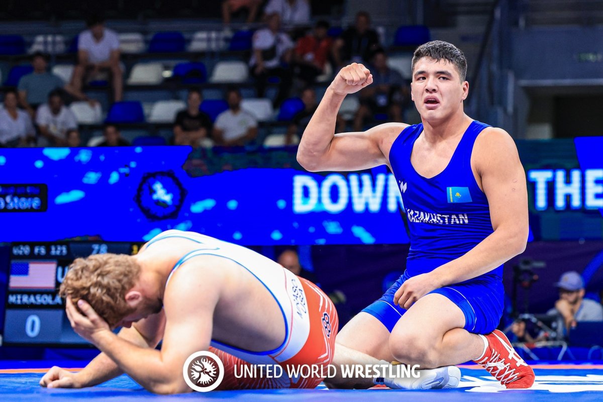 Казахстанский вольник вышел в финал чемпионата мира U20