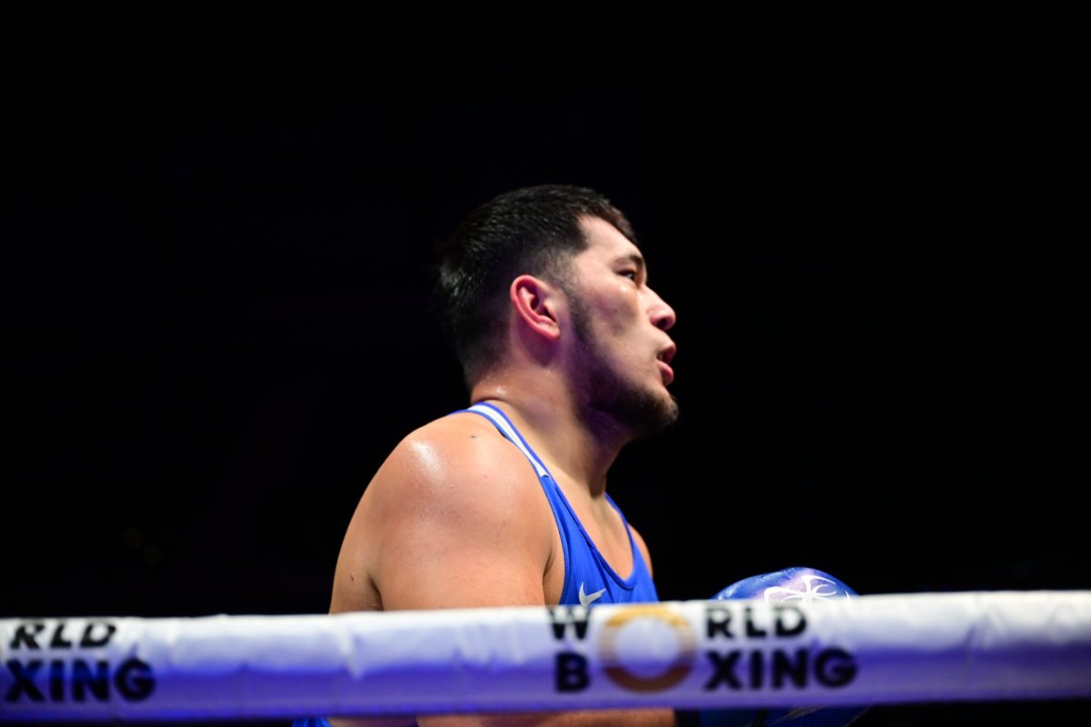 Кто из казахстанцев выйдет на ринг на ЧМ по боксу 12 сентября