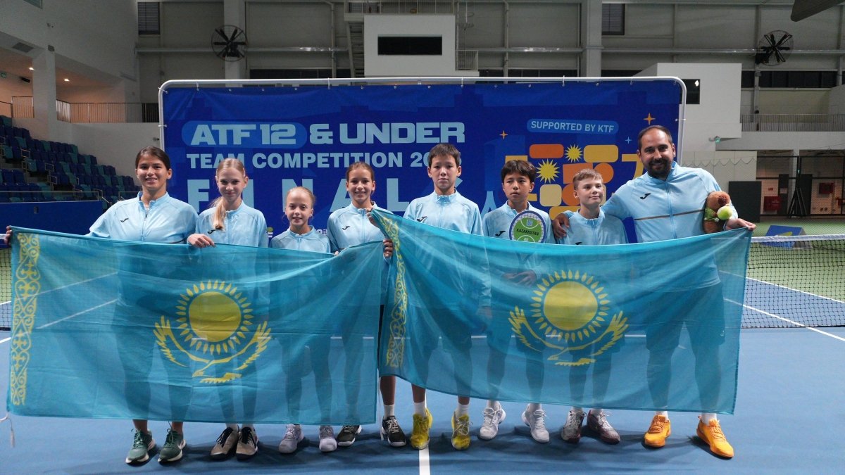 Юные теннисисты из Казахстана вошли в топ-5 на турнире в Сингапуре