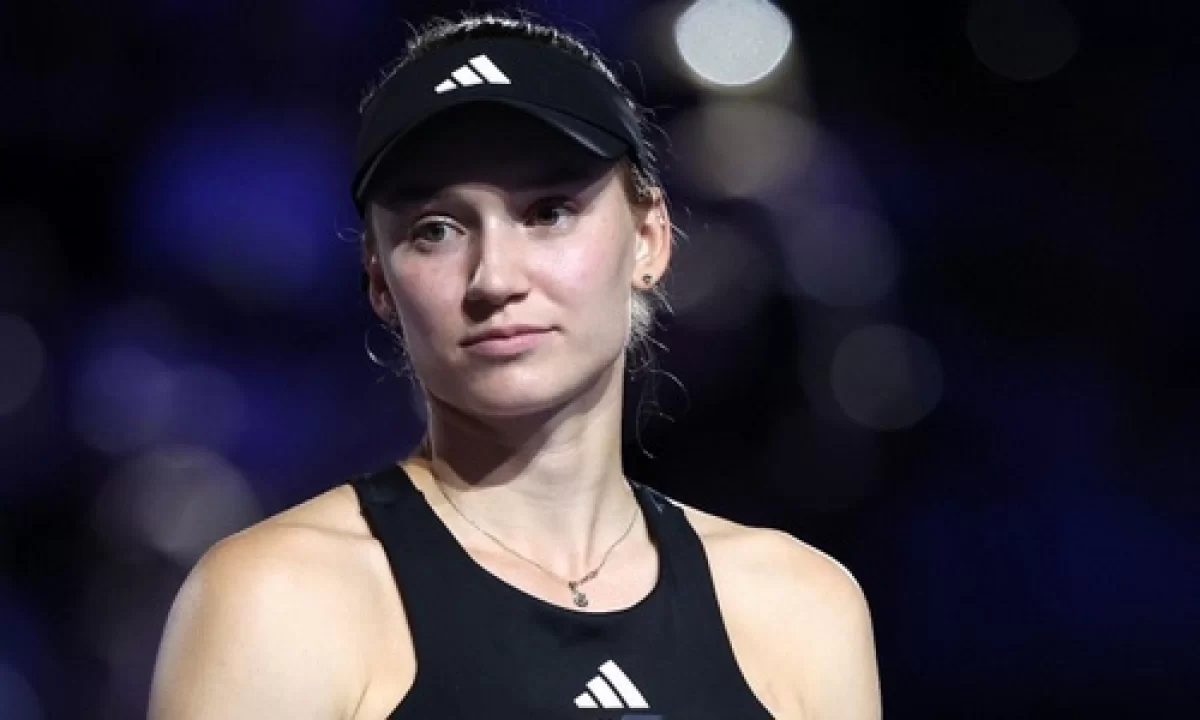 Рыбакина сохранила позицию в топ-10 рейтинга WTA