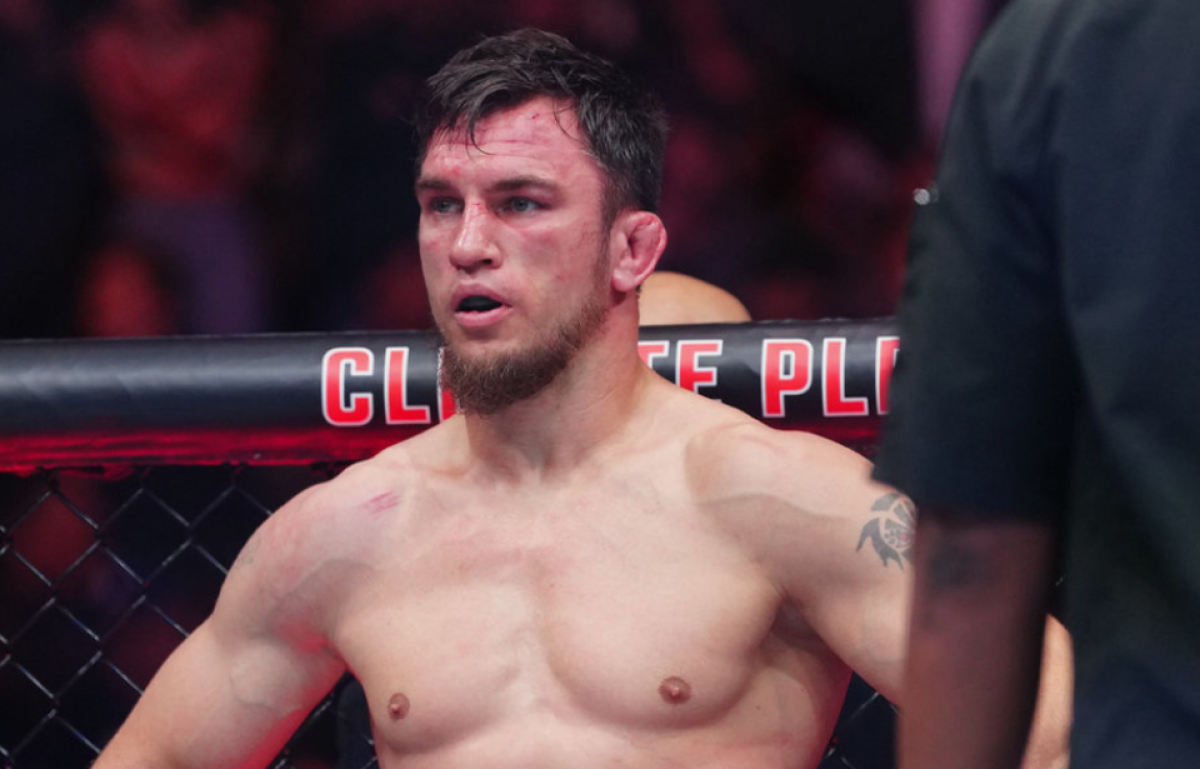 Казахстанец Веретенников уступил Пунахеле Сориано на UFC 320