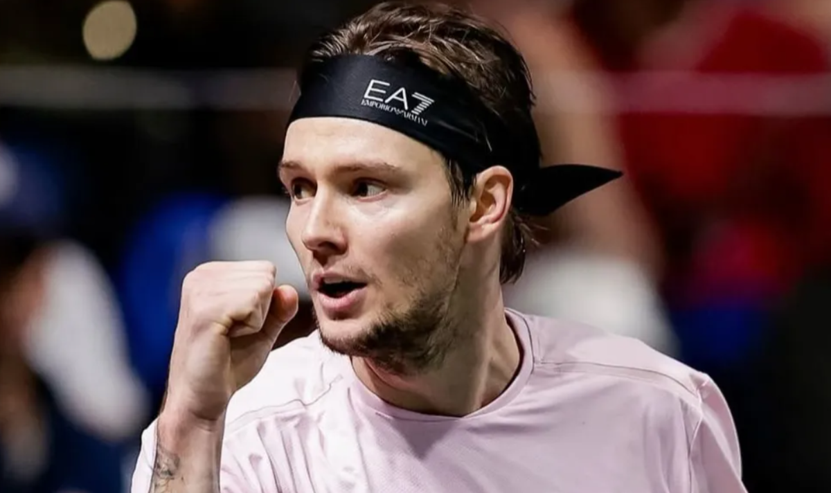 Казахстанский теннисист Бублик сотворил сенсацию на «Мастерсе»