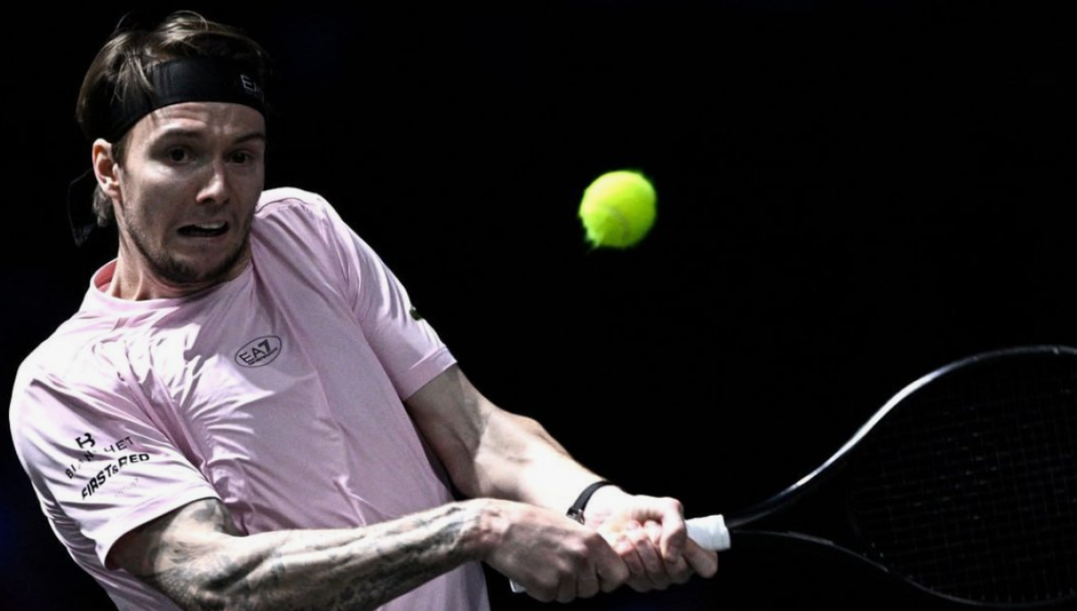 Казахстанец Бублик пробился в полуфинал парижского «Мастерса»