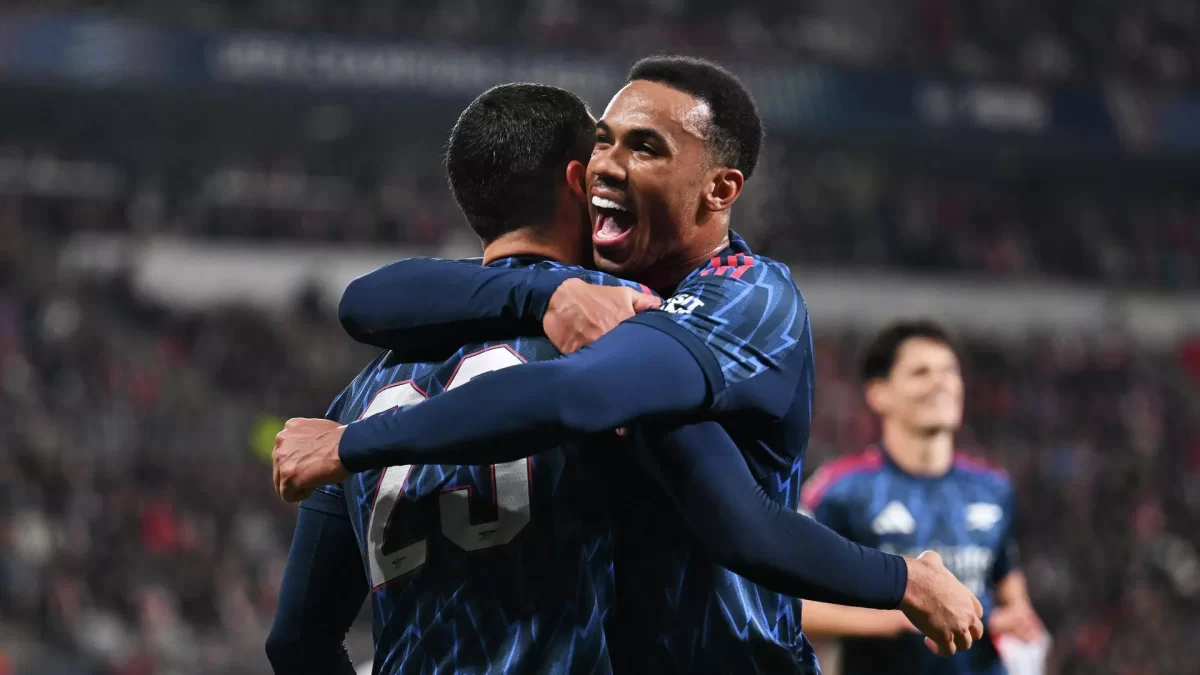 "Арсенал" разгромил "Славию" в Лиге чемпионов