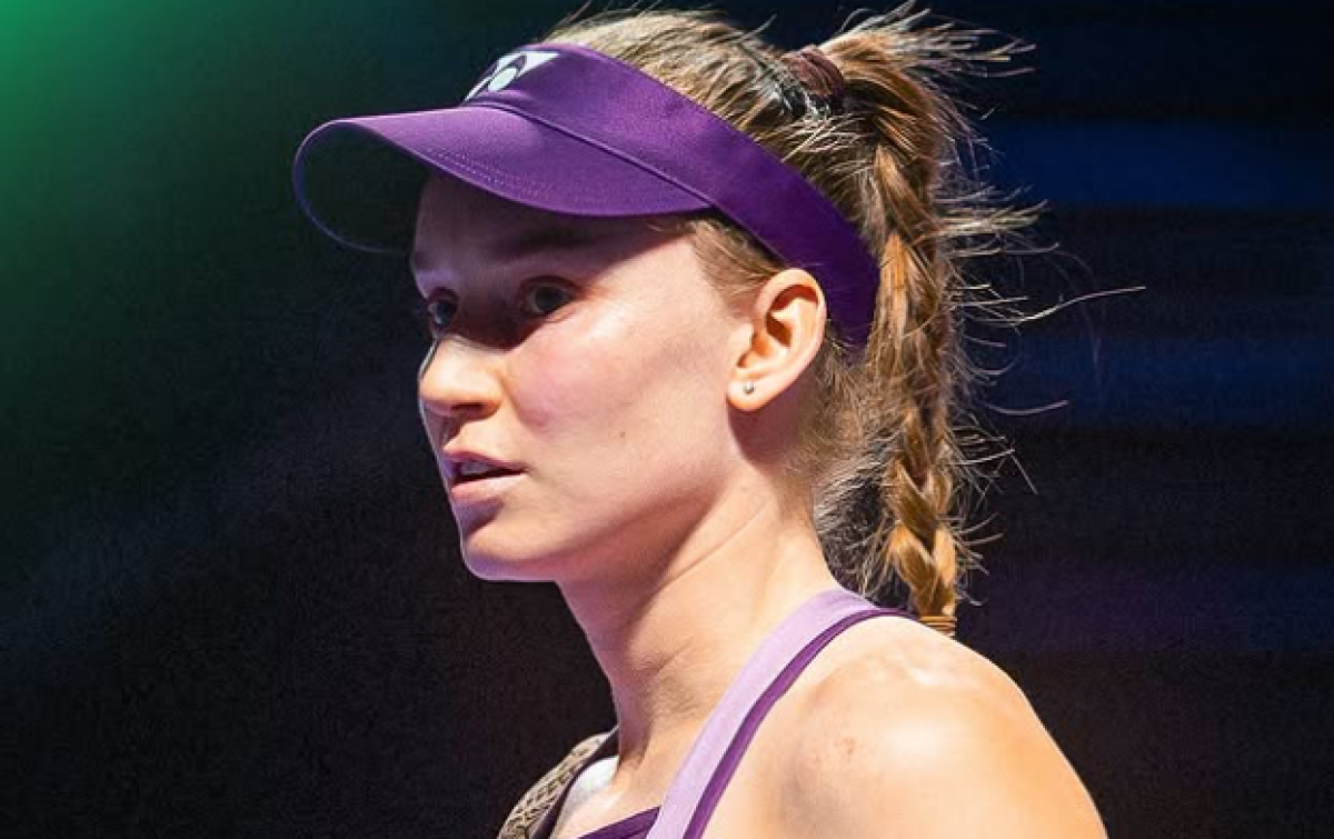 Елена Рыбакина пробилась в финал Итогового турнира WTA