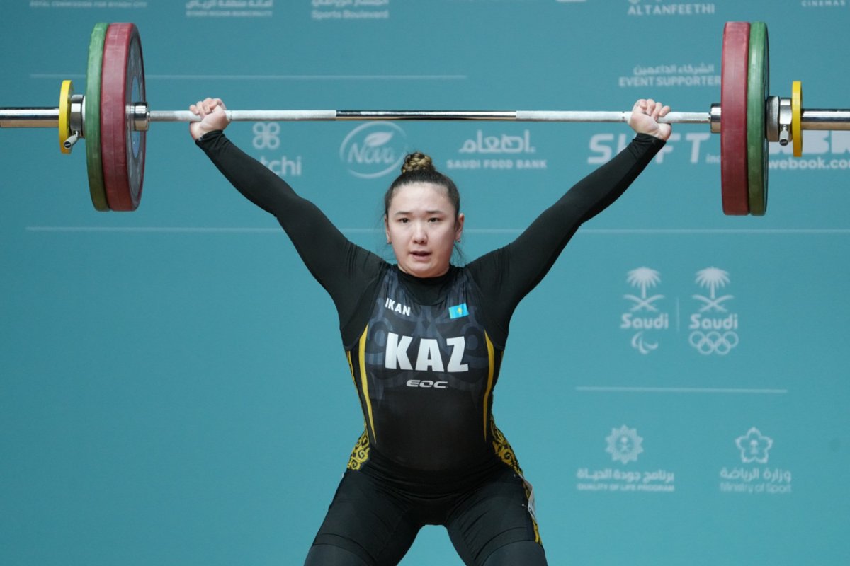 Казахстанская тяжелоатлетка завоевала две бронзы на Играх исламской солидарности