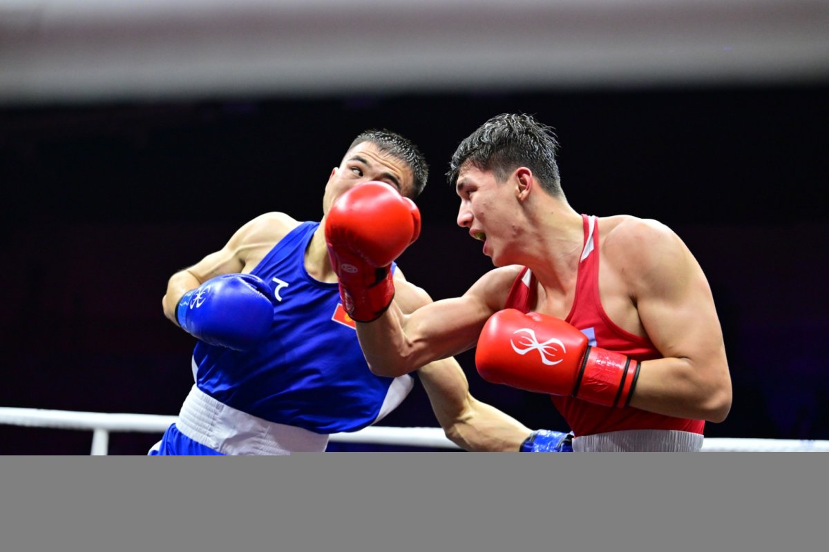 Боксёр Нурбек Мурсал вышел в полуфинал Кубка мира