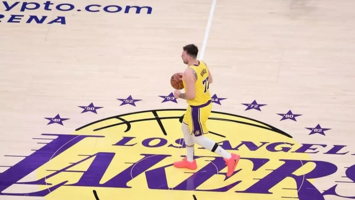 НБА объявила лучших игроков недели