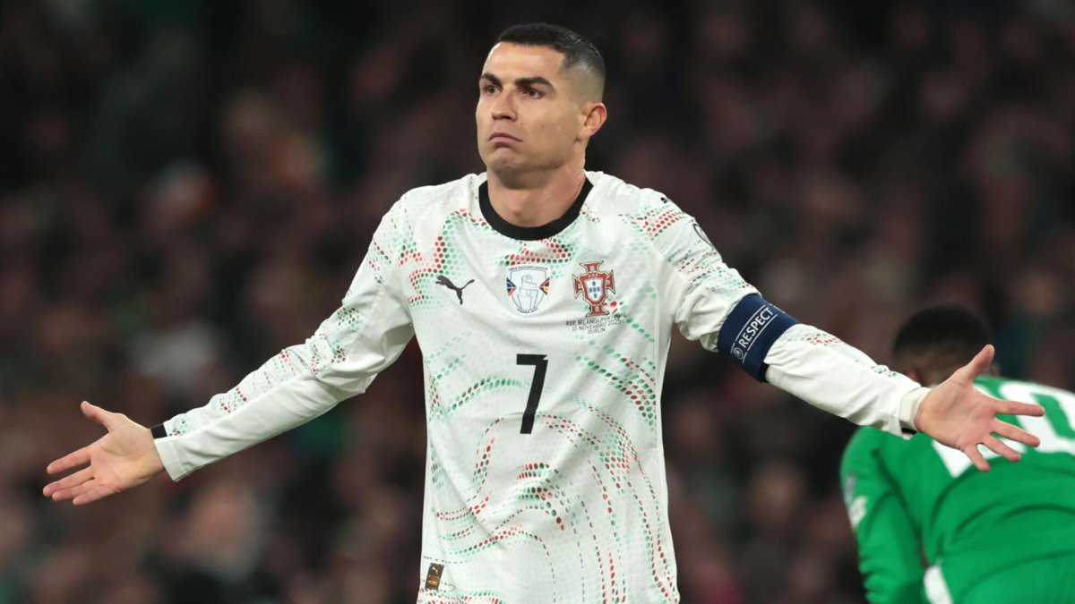 Криштиану Роналду стал футболистом года на Ближнем Востоке