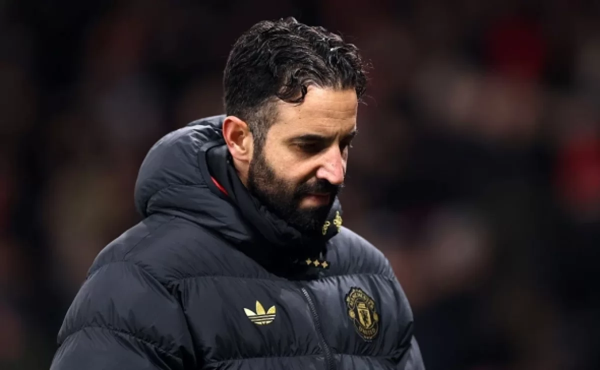 «Манчестер Юнайтед» уволил Рубена Аморима с поста главного тренера