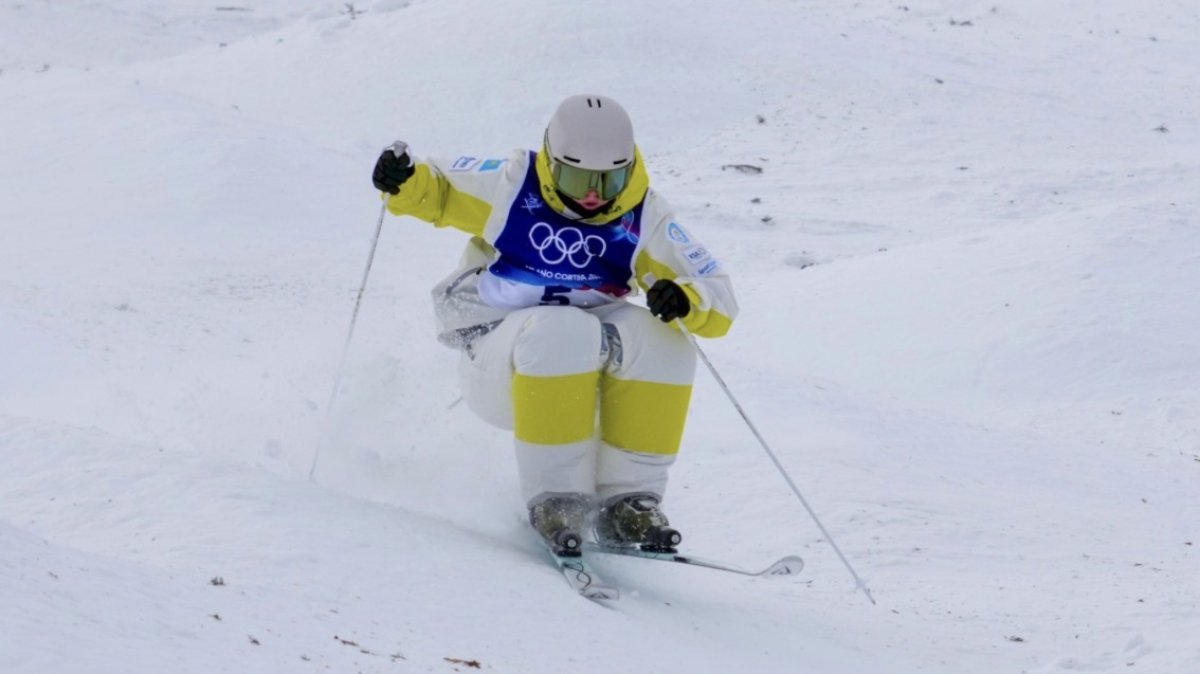 Олимпиада-2026: казахстанские спортсменки вышли во второй отбор в могуле