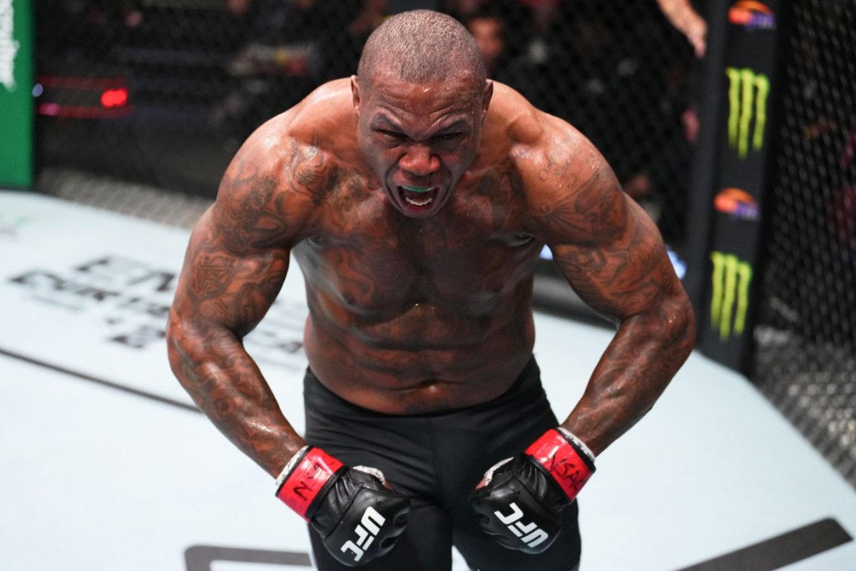 Брат Камару Усмана уволен из UFC после провала допинг-теста