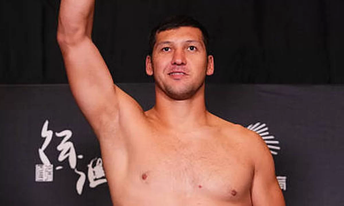 Казахстанского бойца UFC проверили на допинг