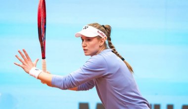 Елена Рыбакина пробилась на второе место в чемпионской гонке WTA