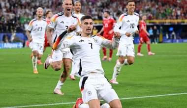 Молния, сенсация и драма: как прошел первый день плей-офф Евро-2024