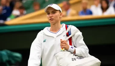 Елена Рыбакина поднялась на второе место в гонке WTA