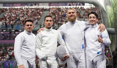 Команда Казахстана по фехтованию на шпаге вошла в десятку лучших