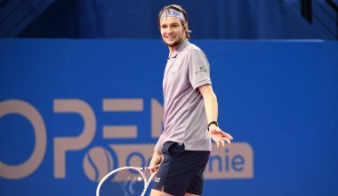 Александр Бублик вышел в 1/4 финала турнира ATP 250 в Швейцарии