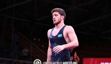 Камиль Куруглиев завоевал серебро чемпионата мира U20 по вольной борьбе