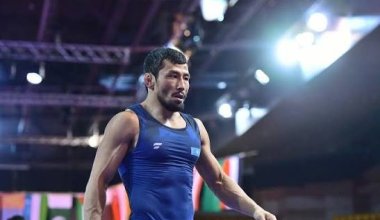 Демеу Жадраев вышел в 1/8 финала ЧМ по греко-римской борьбе