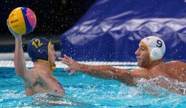 Казахстанские ватерполисты вышли в полуфинал чемпионата Азии