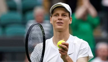 Синнер вышел в третий круг «Мастерса» в Париже