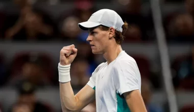 Синнер установил рекорд по призовым, выиграв итоговый турнир ATP