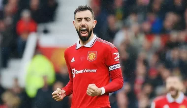 Дубль Фернандеша принес «Манчестер Юнайтед» разгромную победу