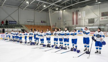 Назван состав женской сборной Казахстана по хоккею на юниорский ЧМ