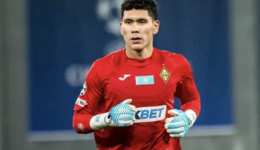 Казахстанец рядом с Мбаппе: УЕФА отметил Анарбекова