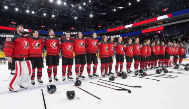 Канада разгромила Францию в матче Олимпиады в Италии